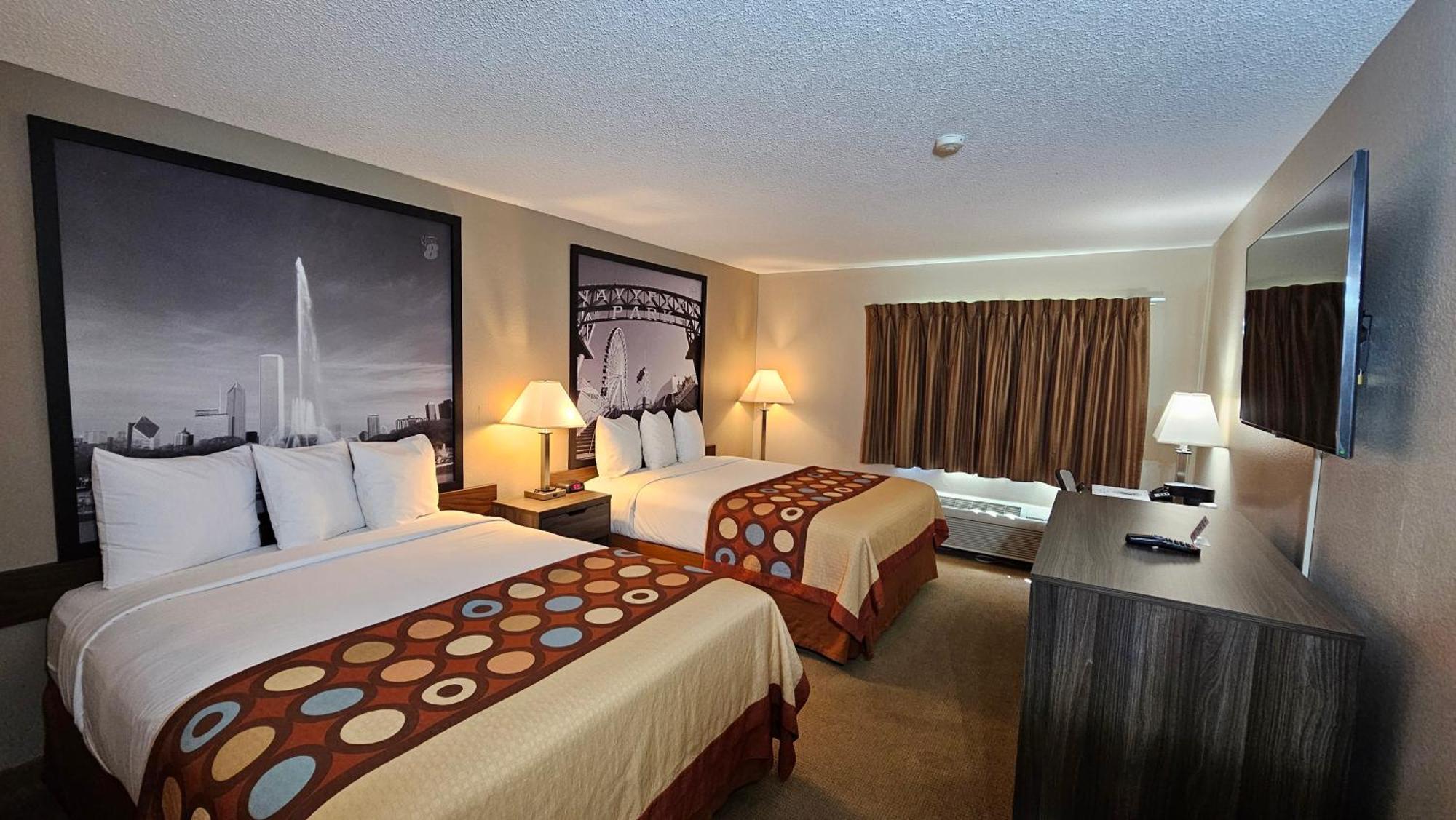 Super 8 By Wyndham Elgin Hotel Buitenkant foto